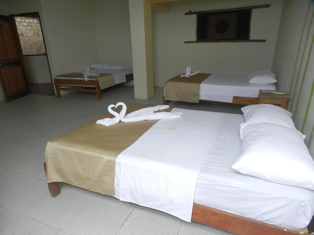 El Cauchero Hotel Iquitos Exterior foto